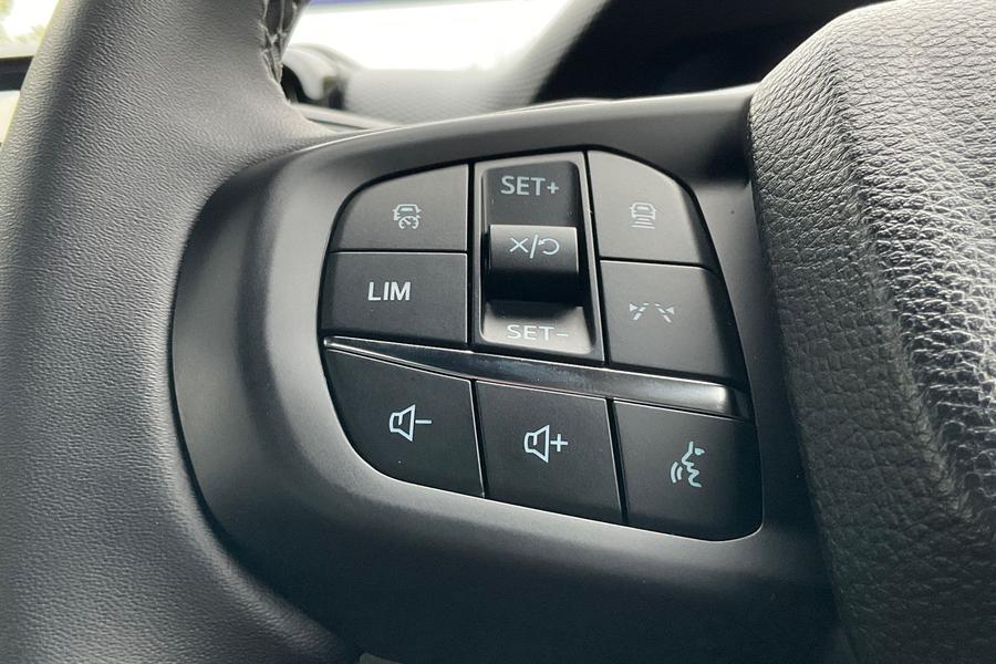 Ford RANGER Photo c065fa05-ed8e-4233-a64a-957d0aef6728.jpg