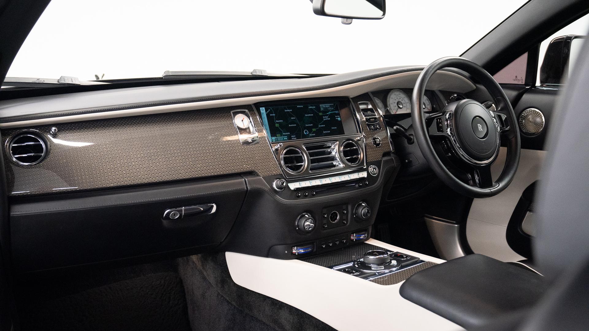Rolls-Royce Wraith Photo c069926e-f956-4950-86f4-92004114ffc7.jpg