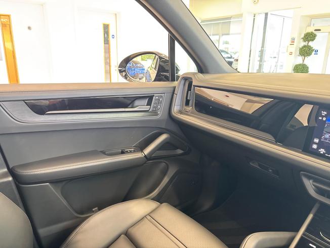 PORSCHE Cayenne Photo 41