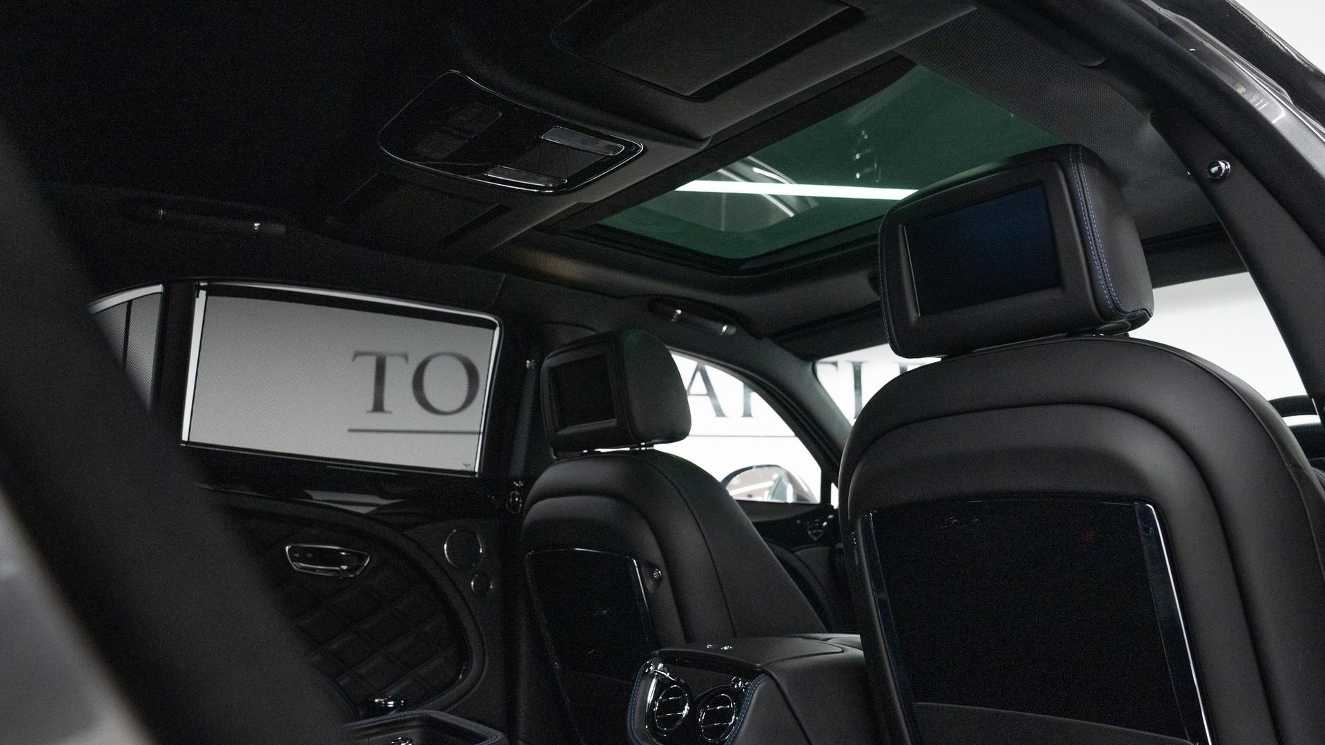 Bentley Mulsanne Photo c083064d-3d08-4f77-b04f-11ab81258a64.jpg