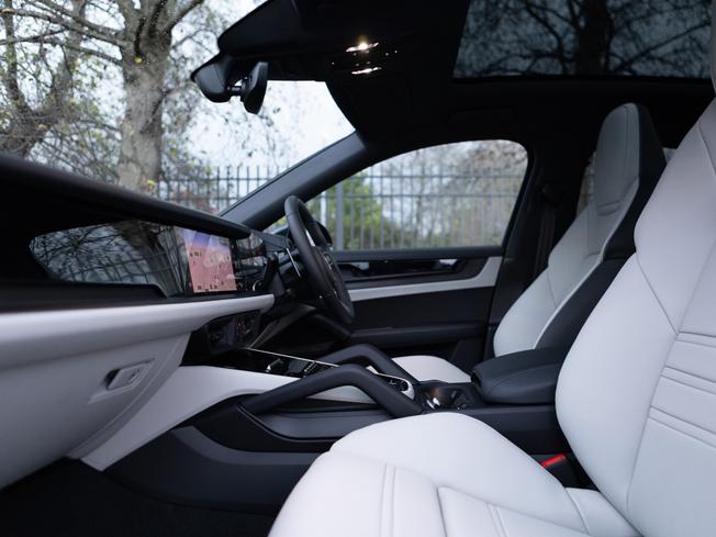 PORSCHE Cayenne Photo 3