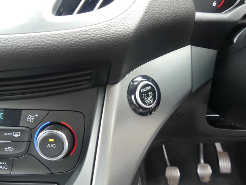 Ford Kuga Photo c09ac499-ff81-4fe8-8789-0f5078b07014.jpg