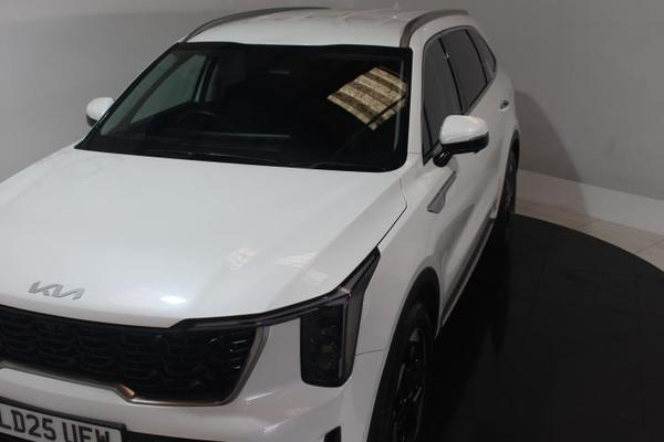Kia Sorento 1.6 h T-GDi 3 SUV 5dr Petrol Hybrid Auto AWD Euro 6 (s/s) (212 bhp) Photo 2