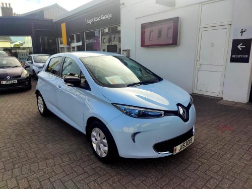 Used 2017 Renault Zoe i Expression Nav Z.E 22 kWh 100% Electric Automatic 5 Door Hatch at Bagot Road