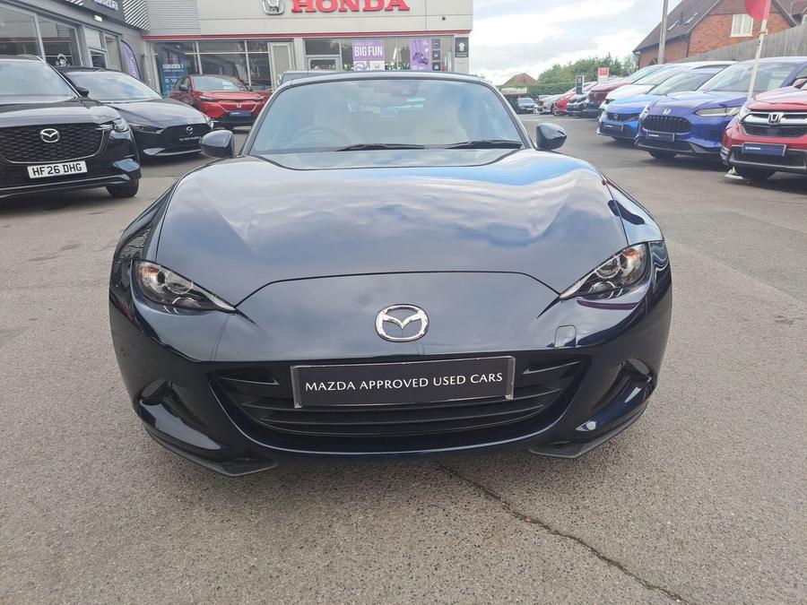 Mazda MX-5 Photo c0afa93b-53d8-475f-8ce7-8222a1e52f47.jpg
