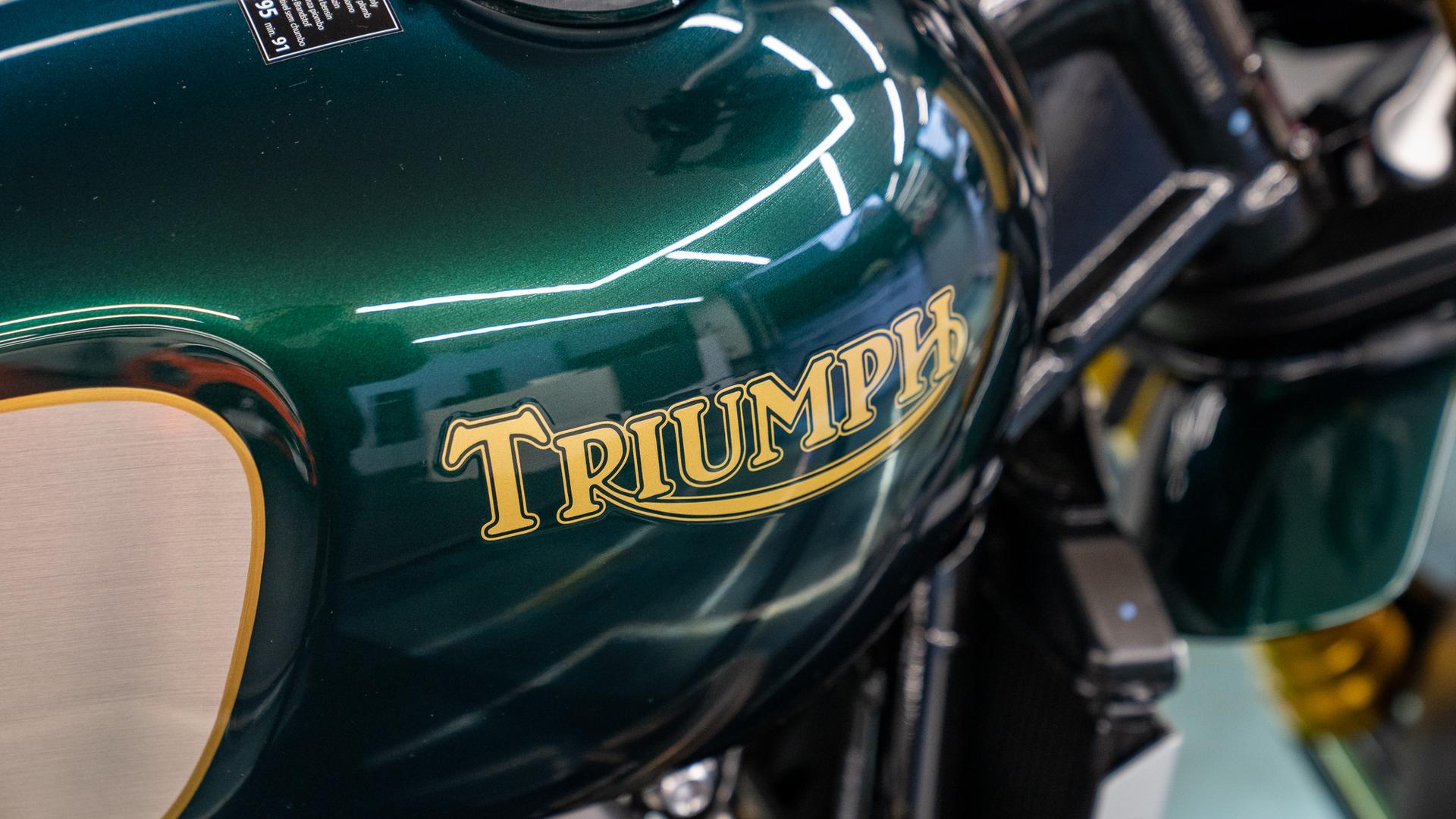 TRIUMPH Scrambler Photo c0bcbdfb-f23d-4353-a58e-e78b8c1af9b2.jpg