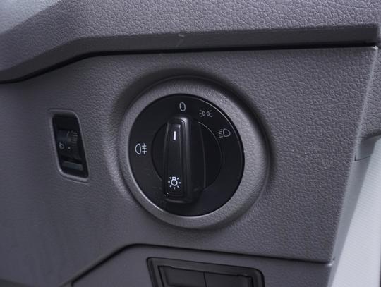Volkswagen Crafter Photo c0bed311-ba39-4bcd-9831-420b6bc2273f.jpg