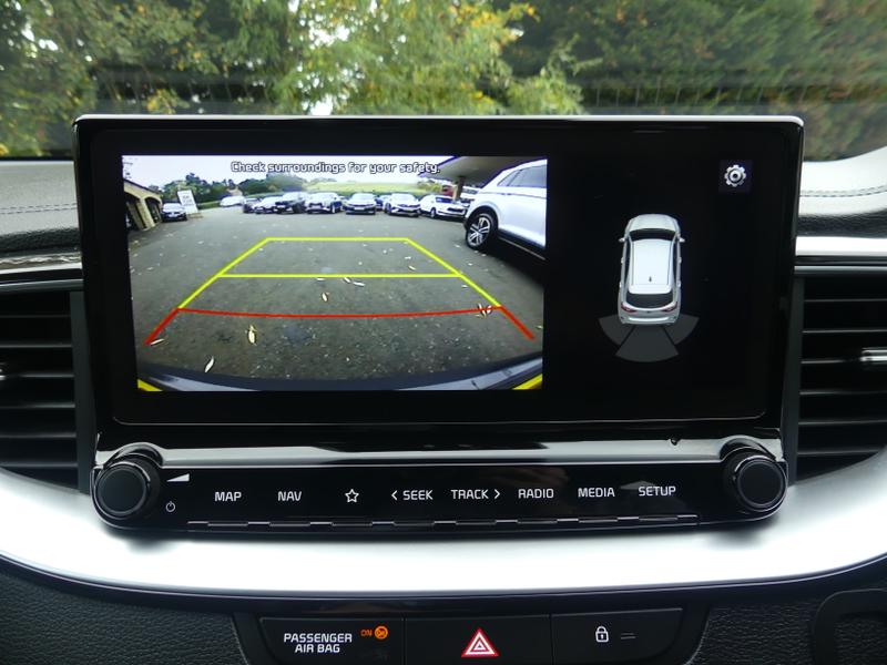 Kia ProCeed Photo c0c4fb9b-5069-4075-9862-62de3951a9b3.jpg