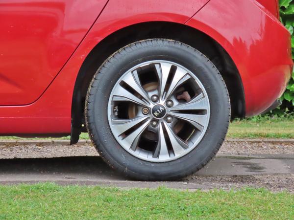 Used Kia Venga CA66JGF 8