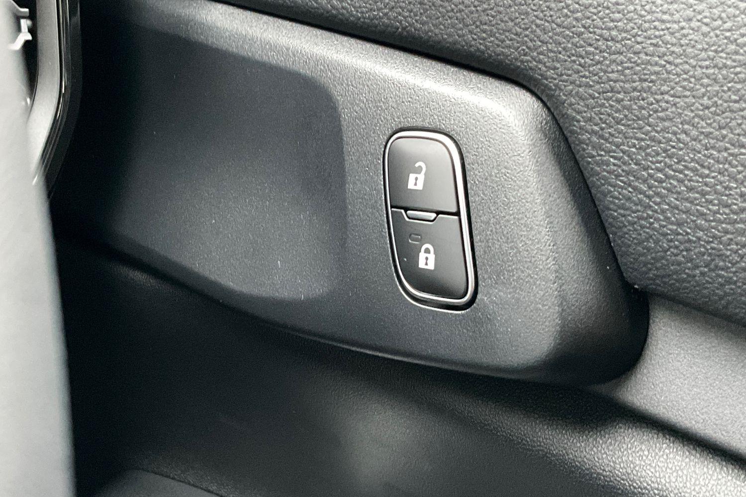 Ford RANGER Photo 29