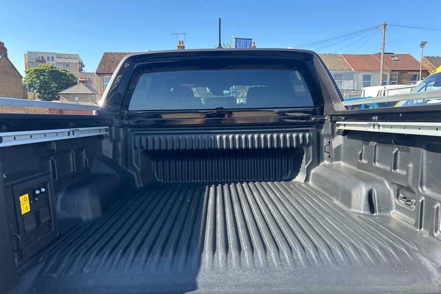 Ford RANGER Photo c0fd7b17-5dda-426c-aa81-107fa4160394.jpg