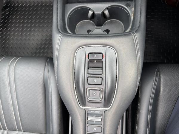 Honda ZR-V Photo 17