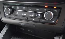 SEAT IBIZA Photo 25