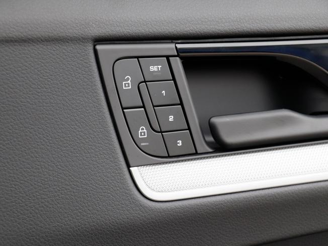 PORSCHE Cayenne Photo 20