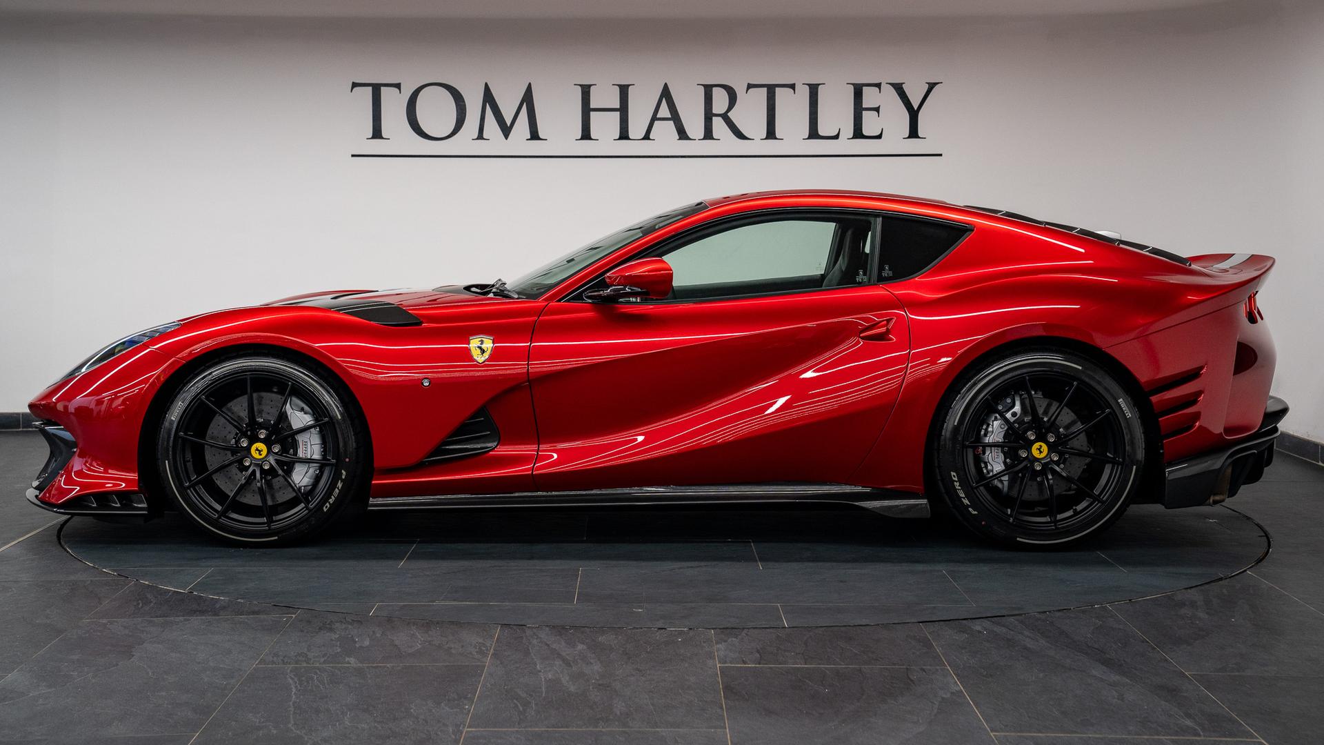 Ferrari 812 Photo c12dfaa6-705b-422b-8a39-7d534e46428a.jpg