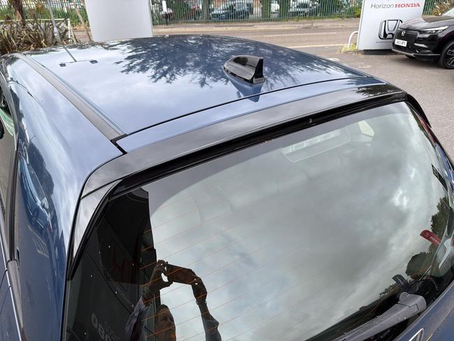 Honda Jazz Photo c136a83d-d9ca-4930-87e9-972dc3e1a460.jpg