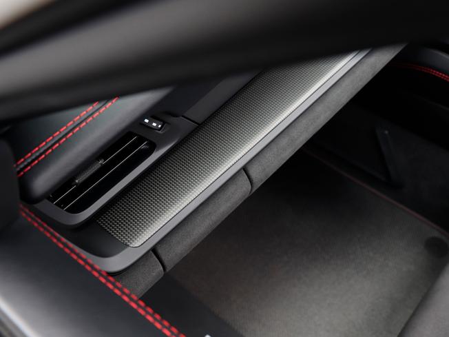 PORSCHE 911 Photo 34