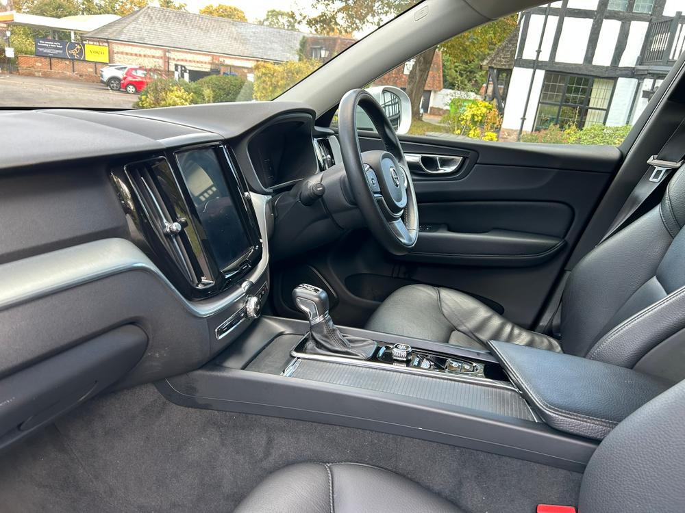 Used Volvo XC60 GY18DBO 35