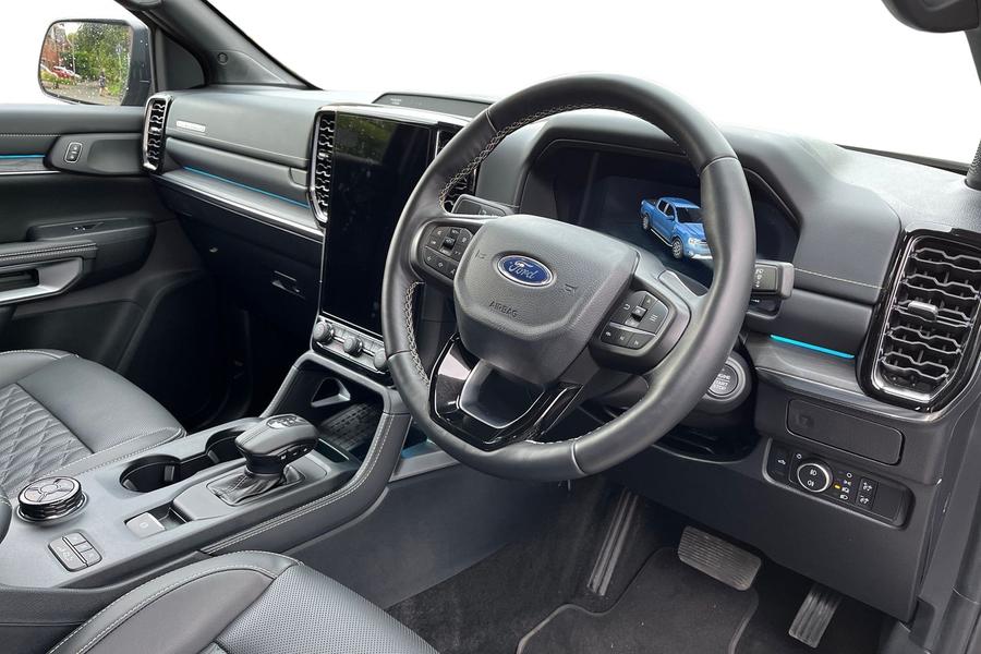 Ford RANGER Photo c14524f1-64c5-4720-af7d-571f26a921ac.jpg