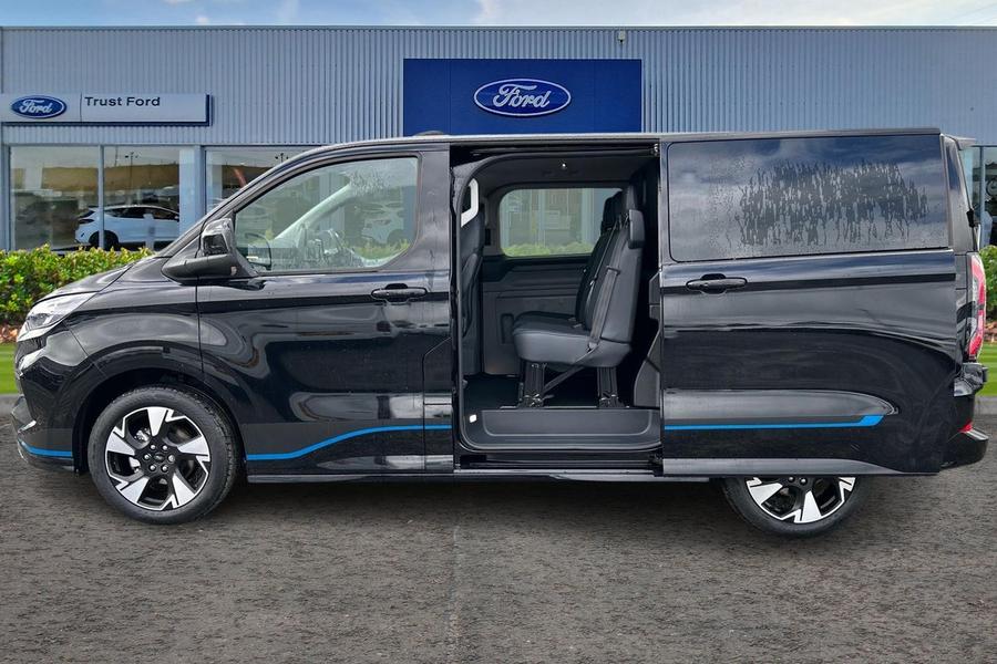 Ford TRANSIT CUSTOM Photo c15731db-cc8d-4263-8f90-34151e1e1555.jpg
