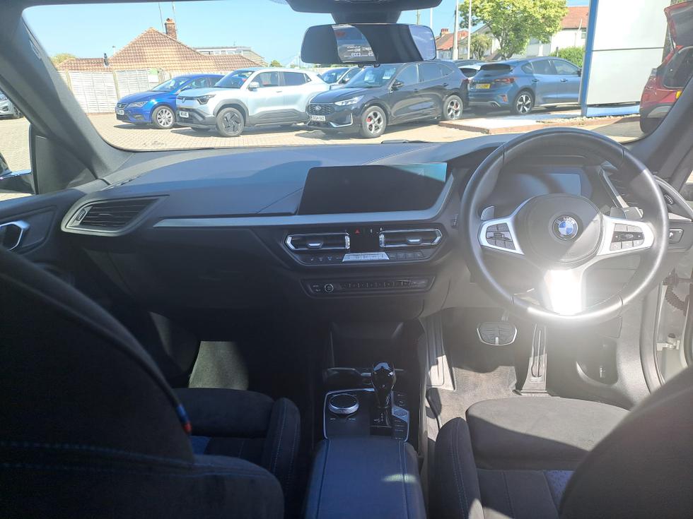 BMW 2 Series Gran Coupe Photo c15970b2-14cf-4a9b-8071-f0b6a3aa7c3e.jpeg