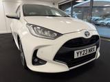 Toyota Yaris Photo 5