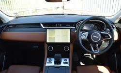 Jaguar F-PACE Photo 10
