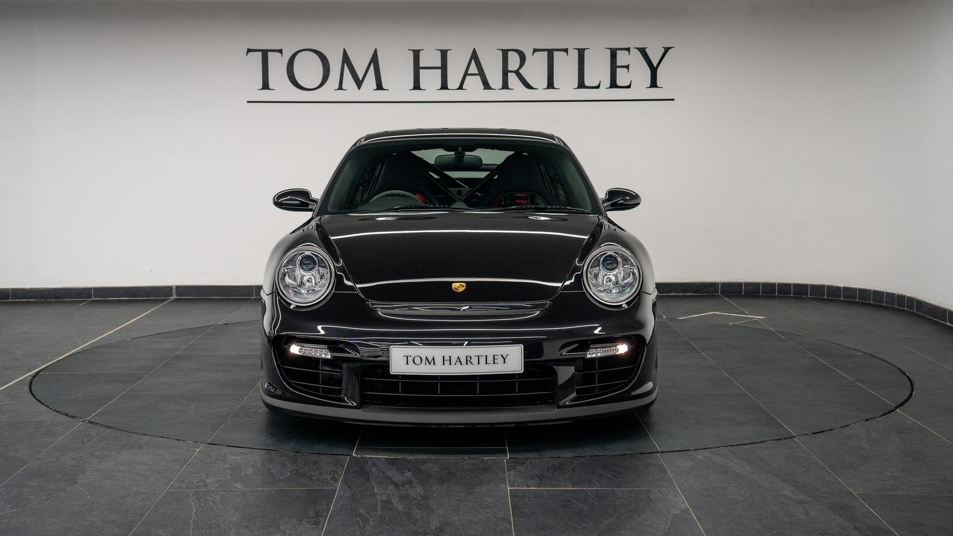 Porsche 911 Photo c1ad6dc7-0319-4ad0-9752-5602a79d2ce7.jpg