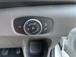 Ford Transit Photo 10