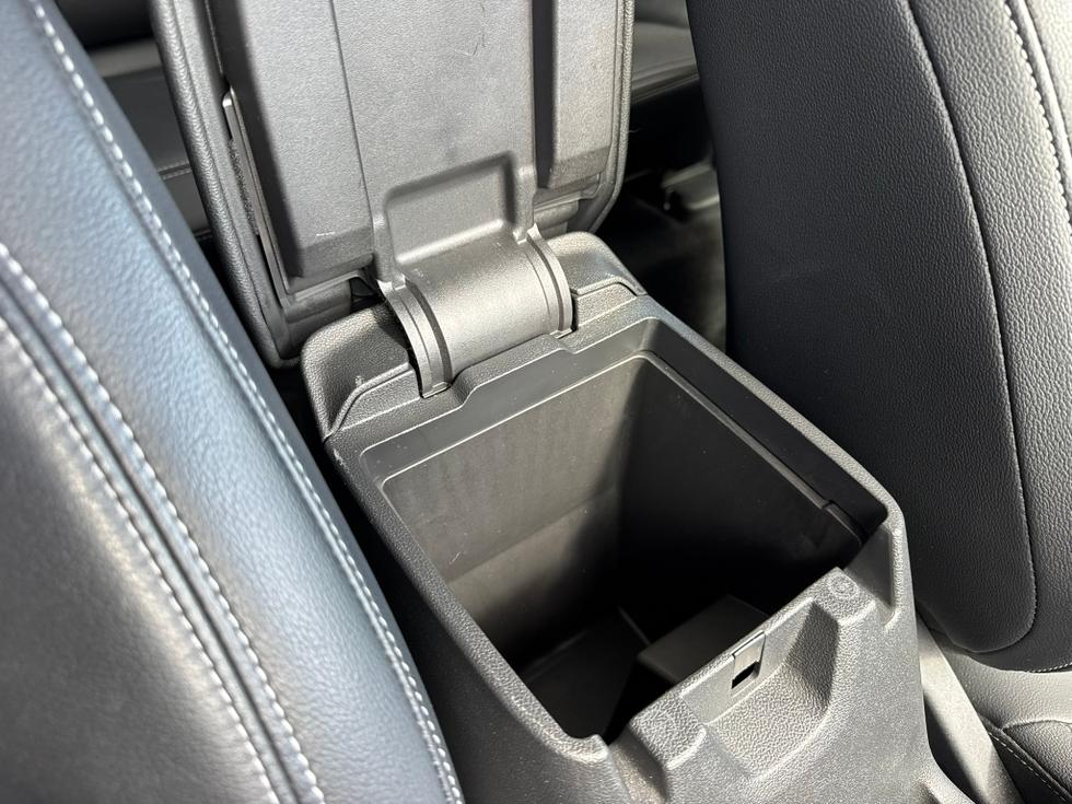 Ford Kuga Photo c1c5fd67-a329-42ce-8248-dba4643b3bc1.JPEG