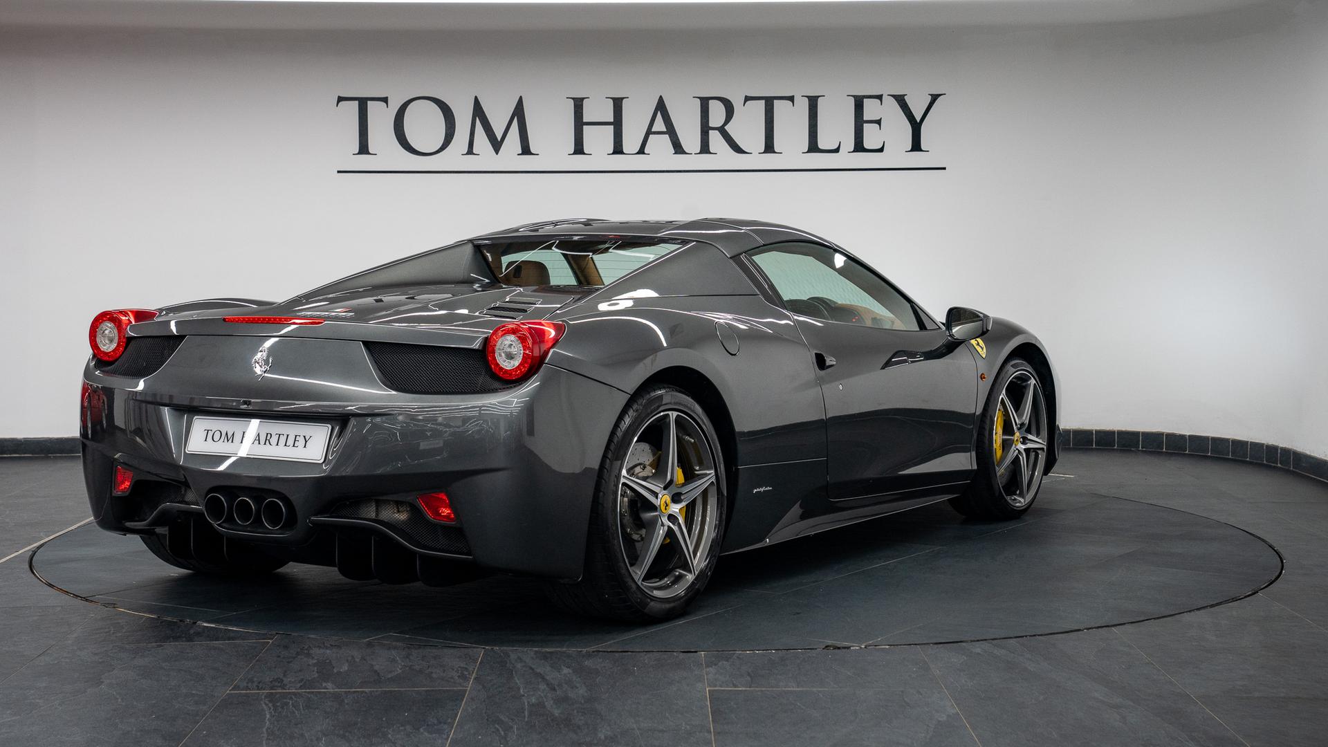 Ferrari 458 Photo c1cdfa44-17fe-444c-9f5b-40f0bbb57341.jpg