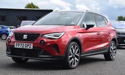 SEAT ARONA Photo 8