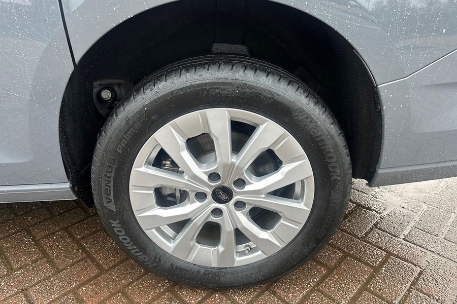 Ford TRANSIT CONNECT Photo c1dd366e-07b2-44de-b86d-7cb7984ce446.jpg
