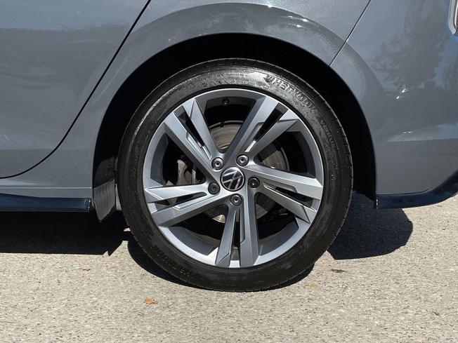 Volkswagen Golf Photo 5