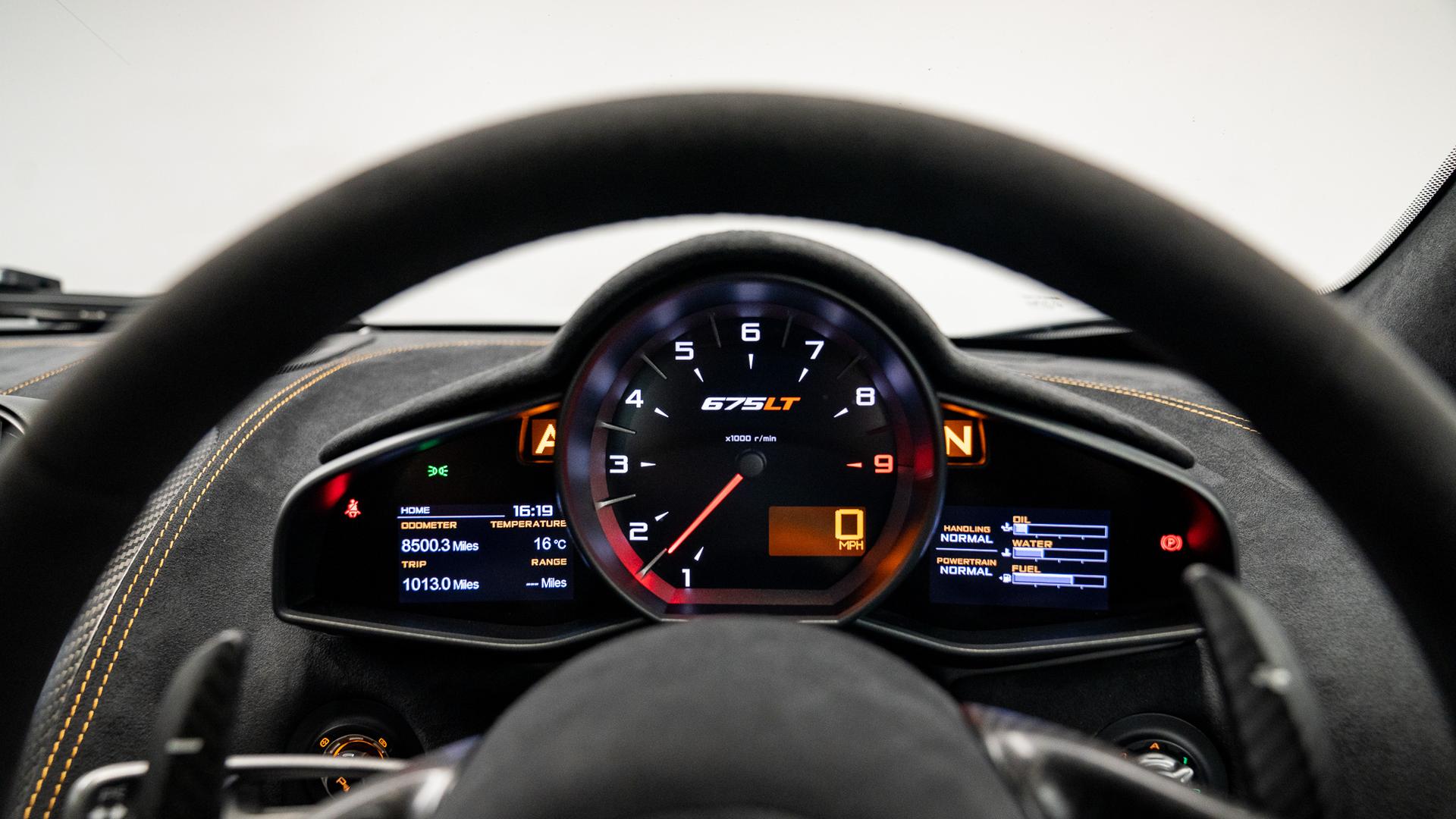 McLaren 675 LT Photo c1f13e22-282c-4ad1-a626-8a44c244b2d5.jpg