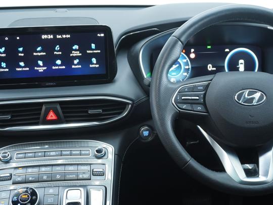 Hyundai Santa Fe Photo c1fe3f40-d401-47b7-8f67-f0bbbd3ff964.jpg
