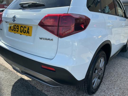 Suzuki Vitara Photo 8