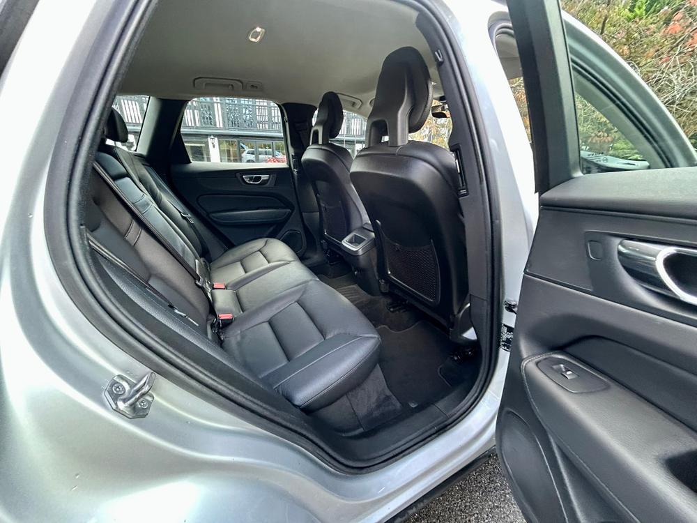 Used Volvo XC60 GY18DBO 14
