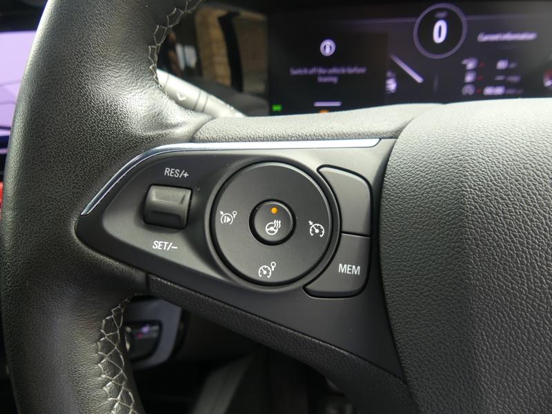 Vauxhall Mokka Photo c21ce397-36fb-4bdf-a5e0-dbf03a637a38.jpg