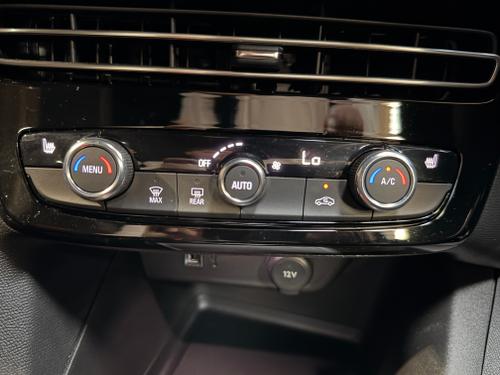 Vauxhall Mokka Electric Photo c233f1b4-3649-4346-ba40-4cd268261c4b.jpeg