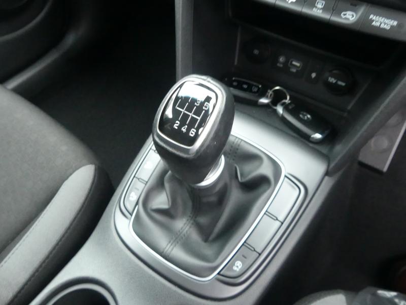Hyundai KONA Photo c23c0c89-4a31-499b-a273-a8490ff010a1.jpg