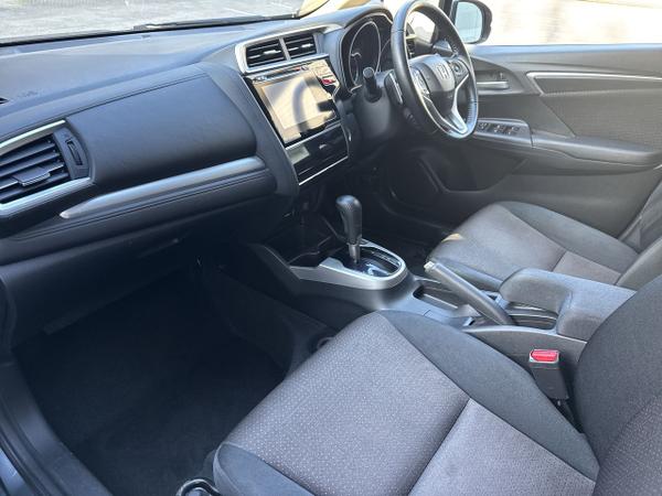 Honda Jazz Photo 1