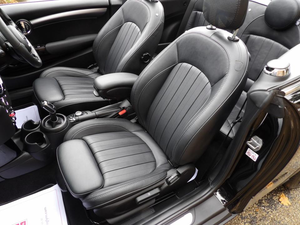 Used MINI Convertible LS21AZB 24
