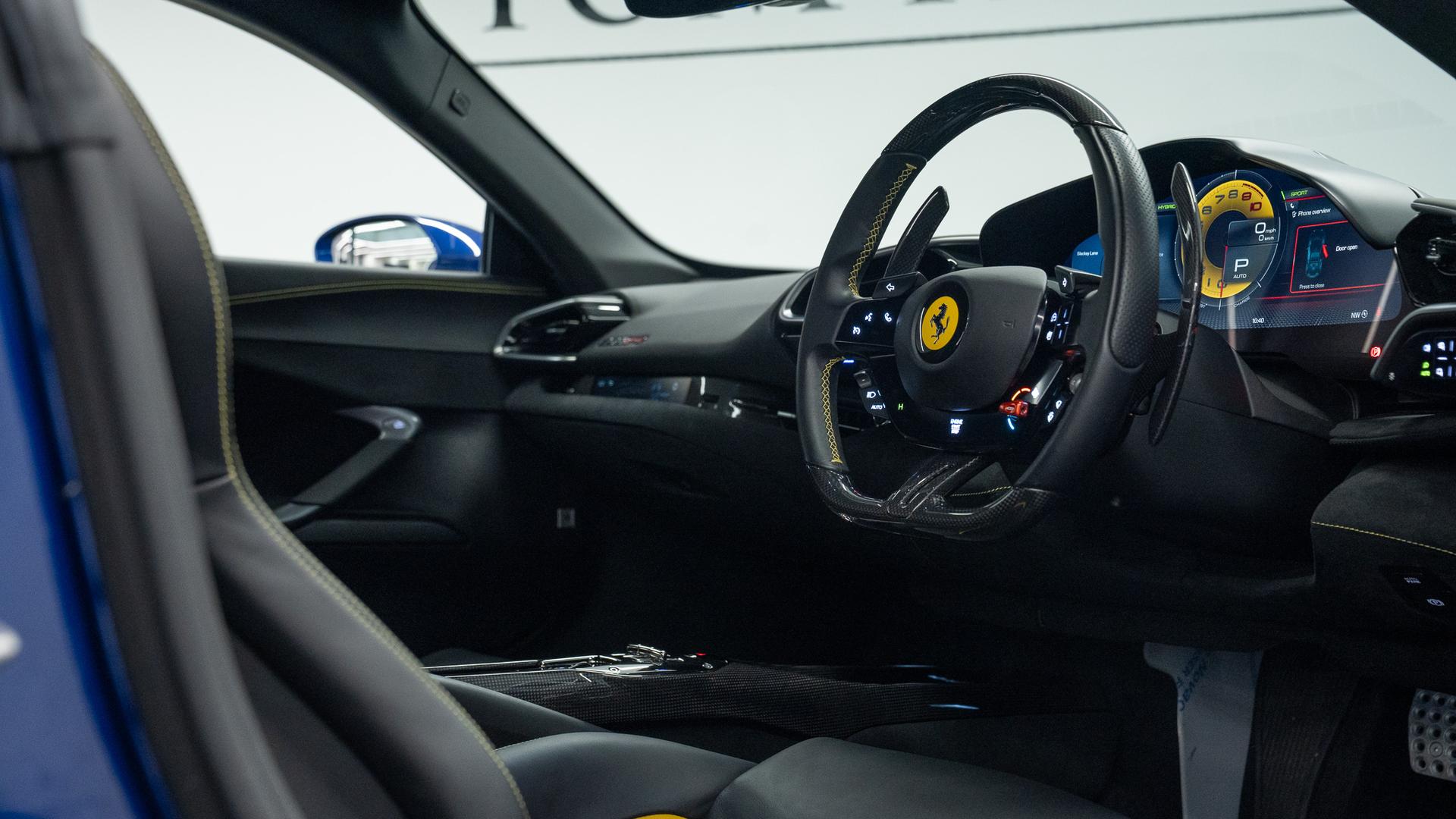 Ferrari 296 Photo c26e81e5-bcf2-4342-9bc0-95fc1839cd57.jpg