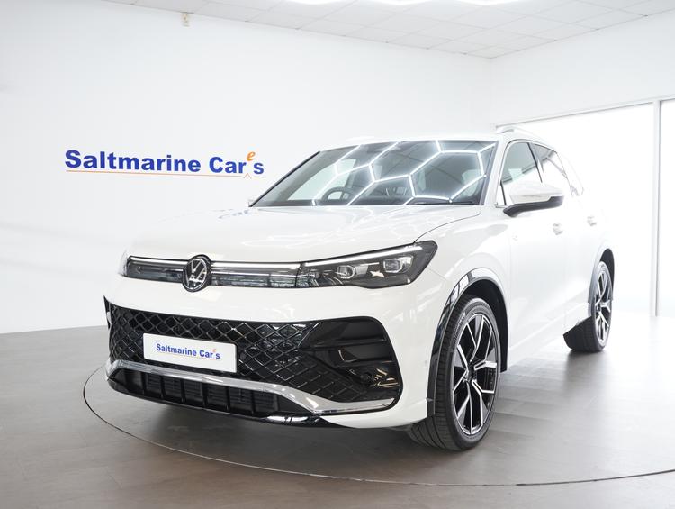 Used 2024 Volkswagen Tiguan 2.0 TDI R-Line SUV 5dr Diesel DSG Euro 6 (s/s) (150 ps) White at #sitename#