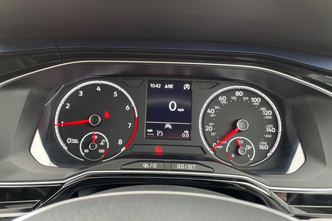 VOLKSWAGEN Polo Photo 11