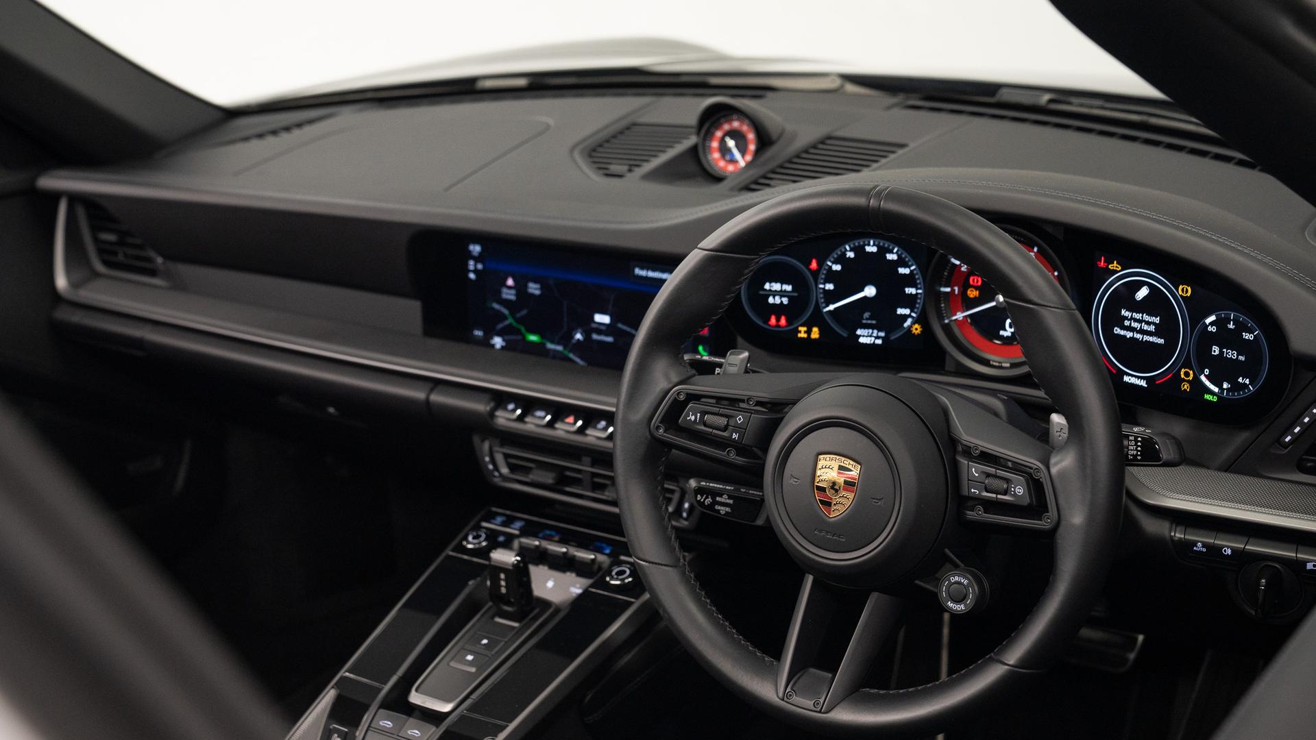 Porsche 911 Photo c27fdbf2-1089-48a9-be0b-d3dd59f6933b.jpg