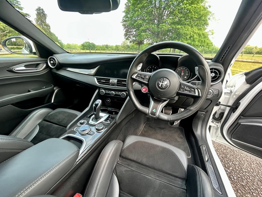 Used Alfa Romeo Giulia LC22YDN 23