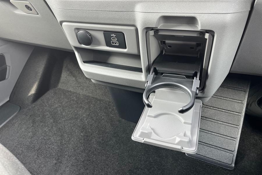 Ford TRANSIT CUSTOM Photo c2cc26ee-6d24-4f55-960e-0b44a4c4aa15.jpg