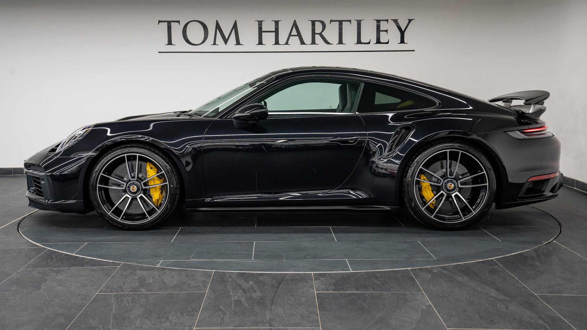 Porsche 911 Photo c2d426de-61da-4a46-ab04-9c52213e962a.jpg